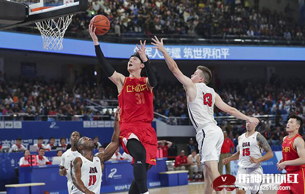 军运会男篮：中国vs美国，中国男篮大胜取得两连胜